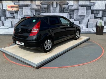 Hyundai i30 1.4i, 80KW - 8