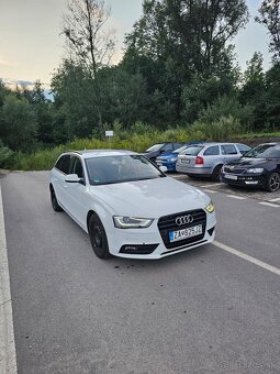 Audi A4 B8 - 8