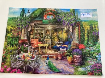 Obrazy poskladané a podlepené puzzle - 8