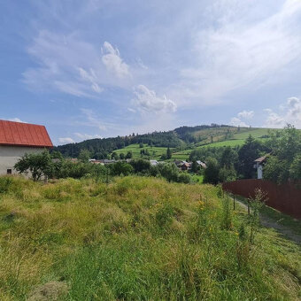 SLNEČNÝ POZEMOK 888 M2 S VÝHĽADMI NA HORY V TICHEJ SLEPEJ UL - 8