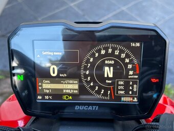 DUCATI STREETFIGHTER V4 S - 8