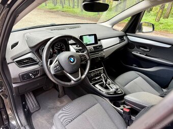 BMW 218D ACTIVETOURER BOHATÁ VÝBAVA 2021 - 8