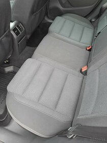 Volkswagen GOLF 1,6 TDI - 8