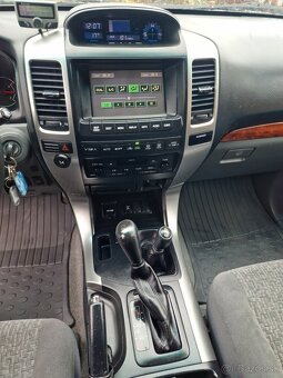 Toyota Landcruiser 3.0 D-4D 4X4 UZÁVIERKA VEĽMI ZACHOVALÉ - 8