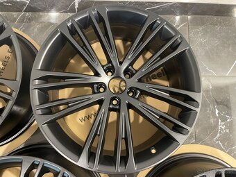 original alu kola audi a7 4k r20 5x112 4K8601025F - 8