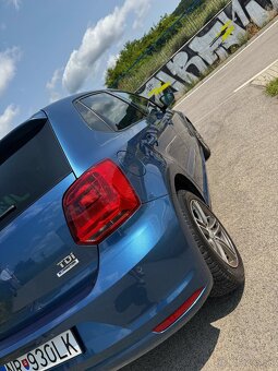 Predám VW Polo 1.4 TDi DSG 40 years Edition - 8