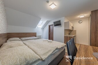 Na predaj moderný apartmán v Bešeňovej v komplexe BANFF len - 8
