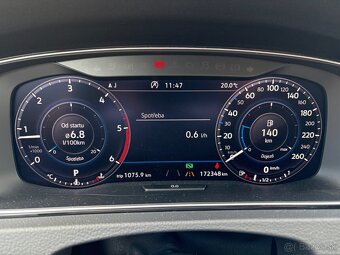 VW Golf VII Variant 2,0 TDi Highline DSG - 8