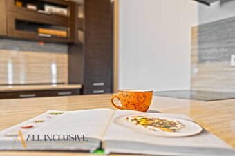 ALL INCLUSIVE | NA PREDAJ ZREKONŠTRUOVANÝ 6 IZBOVÝ RODINNÝ D - 8