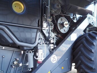 Claas Lexion 6700 + V930 - 8