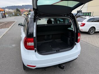 ► ŠKODA YETI 2,0 TDI MONTE CARLO 4x4 - PARK. SENZORY, NAVI ◄ - 8