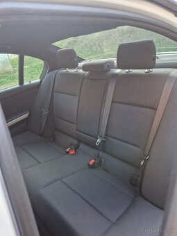 BMW E90 318i M-packet - 8