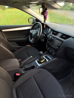 Škoda Octavia 3 2.0TDI Edition - 8