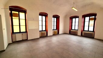 Prenájom komerčných priestorov v centre mesta PREŠOV - 8