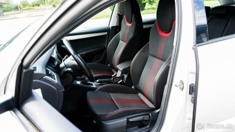 Škoda Octavia Combi 1.6 TDI Style DSG - 8