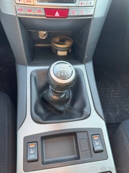 Subaru Outback 2012 - 8