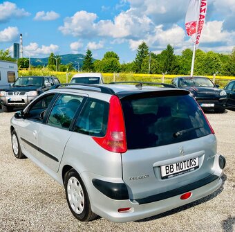 Peugeot 206 SW 1,4i  55 kW - 8