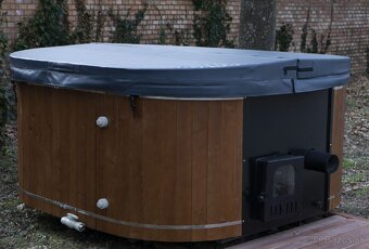 Virivka, hot tub, kada, kupaci sud, jacuzzi - 8