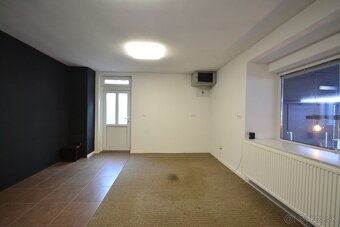 Moderná hala novostavba s kanceláriou a soc. zázemím, Poprad - 8
