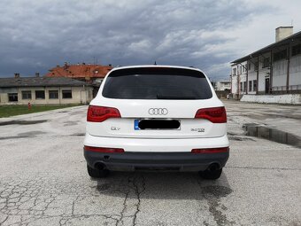 Predám Audi Q7 3,0 TDI - 8
