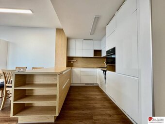 Prenájom, 3-izb. byt v SKY PARKU s parkovacím miestom, 90m2 - 8