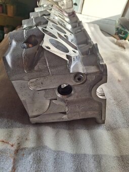 Hlava valcov mercedes om602.980 - 8