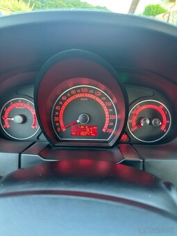 Predám Kia Ceed 1,4 benzín 66kw - 8