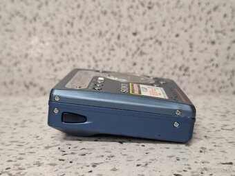 MD WALKMAN 》SONY MZ-R700 》MINIDISC - 8