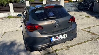 Opel Astra 2.0 cdti 143kw - 8