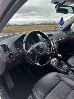 Škoda octavia 2 facelift - 8