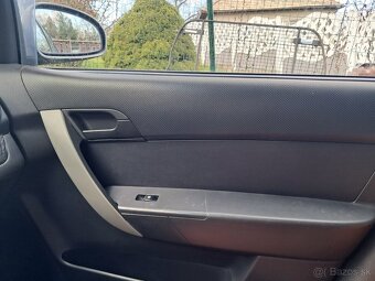Predám Chevrolet Aveo náhradné diely 1.2 62kw r.v:2010 - 8