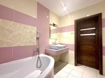 ELEGANTNÉ BÝVANIE V NOVOSTAVBE RODINNÉHO DOMU, Bungalov, KE - 8