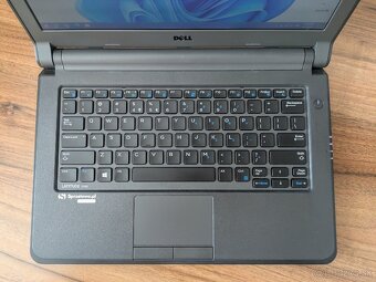 Dell Latitude 3340 (Core i3 / 8Gb Ram / 128 Gb SSD) - 8