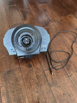 Thrustmaster T300 RS GT Edition - 8