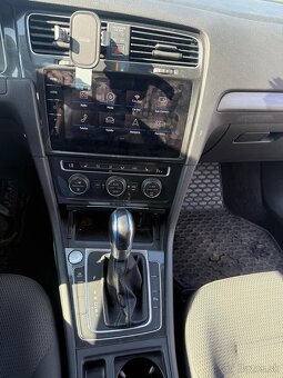 Volkswagen Golf E-Golf - 8