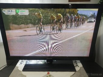 SAMSUNG FULL-HD - 8
