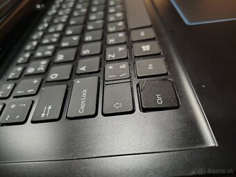 Dell G7 17 7790 - 8