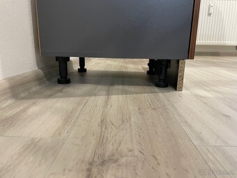 Coffee bar/kuchynske skrinky so suflikom a pracovnou doskou - 8