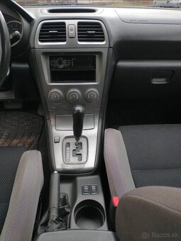 SUBARU IMPREZA 2.0R 118kW BENZÍN AT - 8