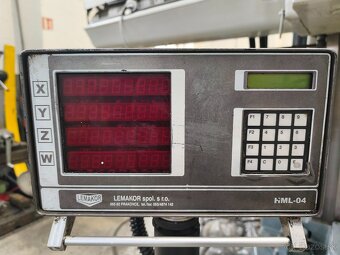 TOS Varnsdorf W 100 A - Vodorovná vyvrtávačka Stolová - 8