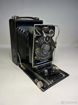 Staré fotoaparáty a príslušenstvo - 8