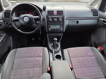 Predám Volksvagen Touran 1.9 - 8