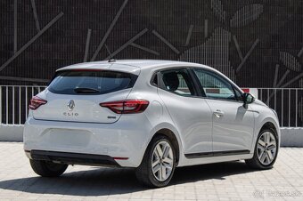 Renault Clio E-tech Hybrid - 8