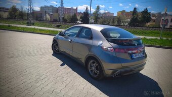 Honda Civic  8g 1.4 73kw - 8