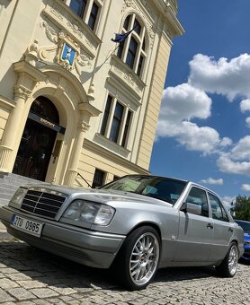 Mercedes Benz W124 E200 - 8