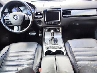 Volkswagen Touareg 3.0 TDI R-Line - 8