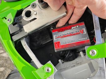 Kawasaki  ZX-10R Ninja - 8