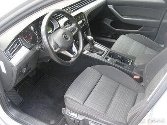 Volkswagen Passat 2.0 TDI EVO Elegance DSG - 8