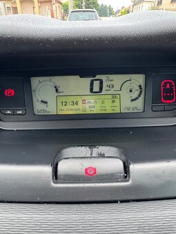 CITRÖEN C4 Gr. Picasso 1.6 HDI - 8