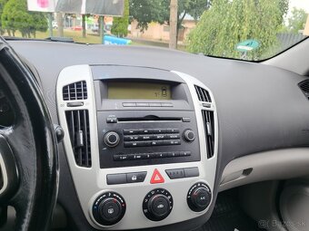 Kia ceed 1.6 88kw diessel - 8